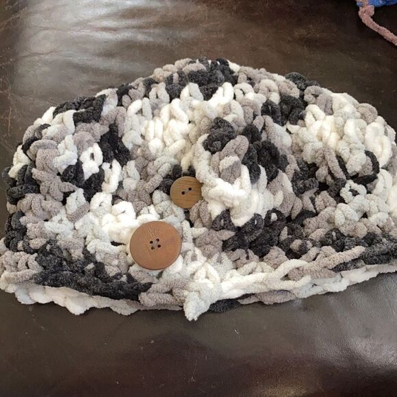 Handmade Large Knit Beanies - Picture 3 of 5